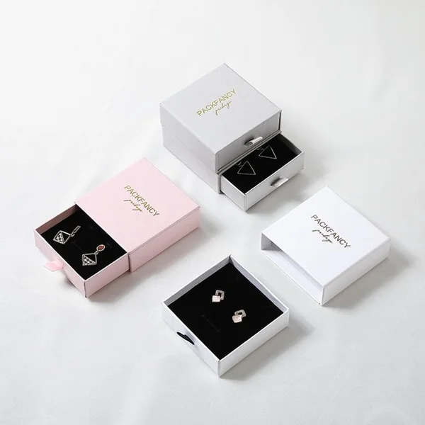 earring-packaging-boxes-1.webp